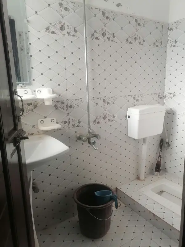 1 bedroom flat for batchlers rental property